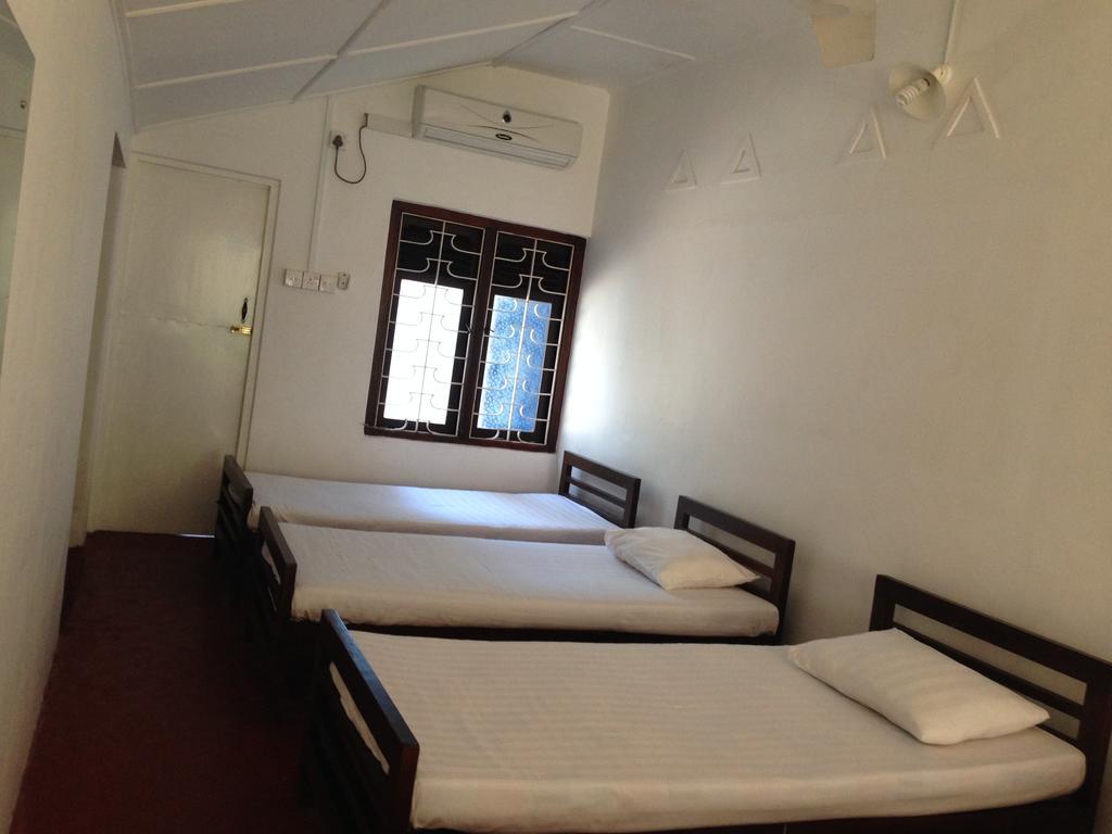 Hotel Hamilton House Negombo Habitación foto